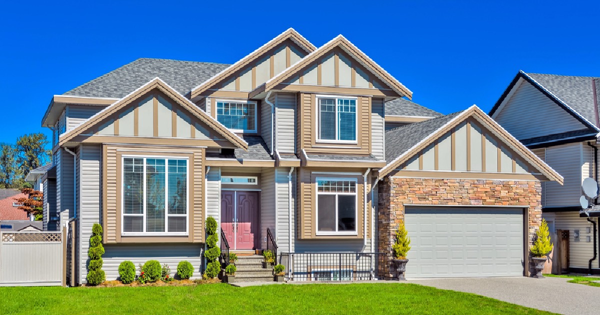 Top 5 Mistakes Homeowners Make When Replacing Windows in Desert Climates